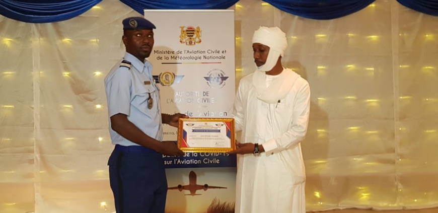 Tchad : des travailleurs du secteur aérien honorés pour leurs efforts en période de crise Tchad : des travailleurs du secteur aérien honorés pour leurs efforts en période de crise