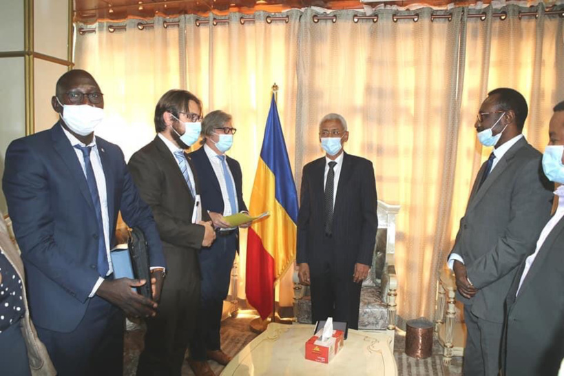 Tchad : une délégation d'Interpol reçue par le chef de la diplomatie. © Td.Dip. Tchad : une délégation d'Interpol reçue par le chef de la diplomatie. © Td.Dip.