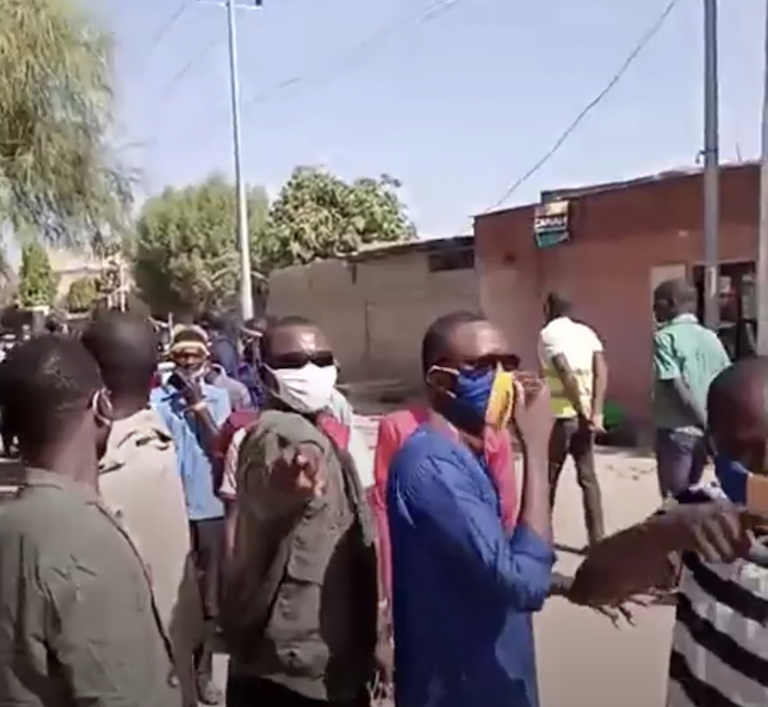 Tchad : une marche des Transformateurs dispersée avec des tirs de lacrymogène Tchad : une marche des Transformateurs dispersée avec des tirs de lacrymogène