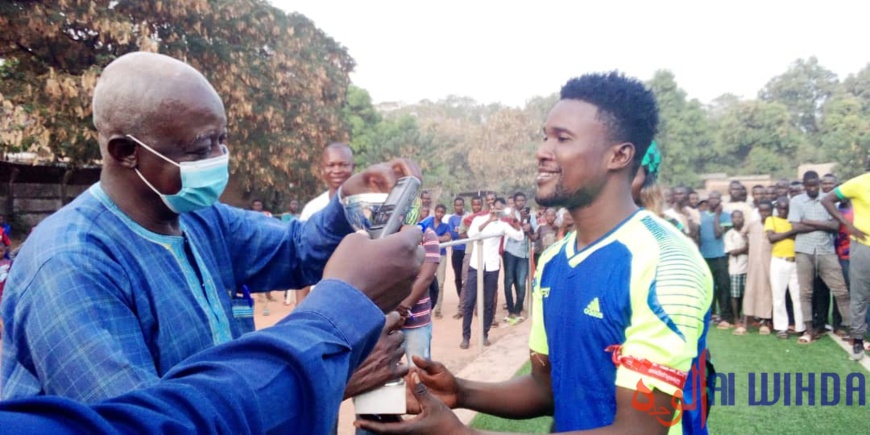 Tchad : engouement pour la semaine de la citoyenneté initiée par l'Université de Moundou Tchad : engouement pour la semaine de la citoyenneté initiée par l'Université de Moundou