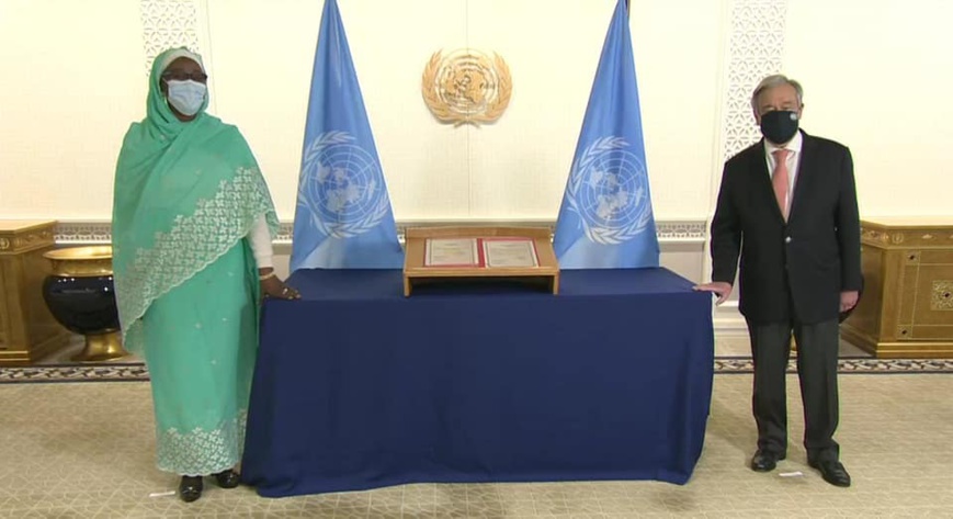 ديبلوماسي: تقديم الممثلة الدائمة لجمهورية تشاد لدى الأمم المتحدة أوراق اعتمادها © Tchad Diplomatie ديبلوماسي: تقديم الممثلة الدائمة لجمهورية تشاد لدى الأمم المتحدة أوراق اعتمادها © Tchad Diplomatie