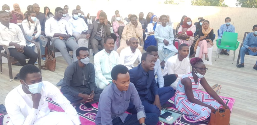 Tchad : la jeunesse réunie autour de "Dardacha" pour des échanges sur l'avenir Tchad : la jeunesse réunie autour de "Dardacha" pour des échanges sur l'avenir