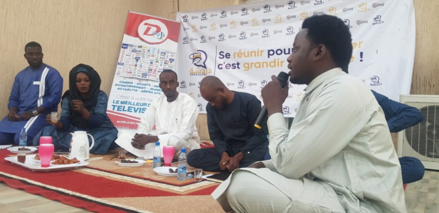Tchad : la jeunesse réunie autour de "Dardacha" pour des échanges sur l'avenir Tchad : la jeunesse réunie autour de "Dardacha" pour des échanges sur l'avenir