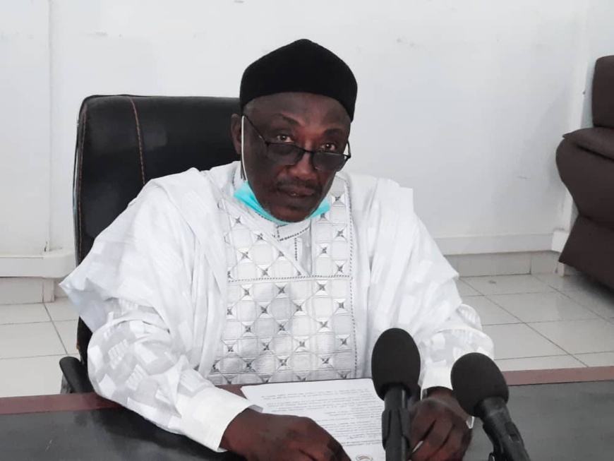 Tchad : la sous-CENI de N'Djamena sensibilise sur l'affichage des listes électorales Tchad : la sous-CENI de N'Djamena sensibilise sur l'affichage des listes électorales