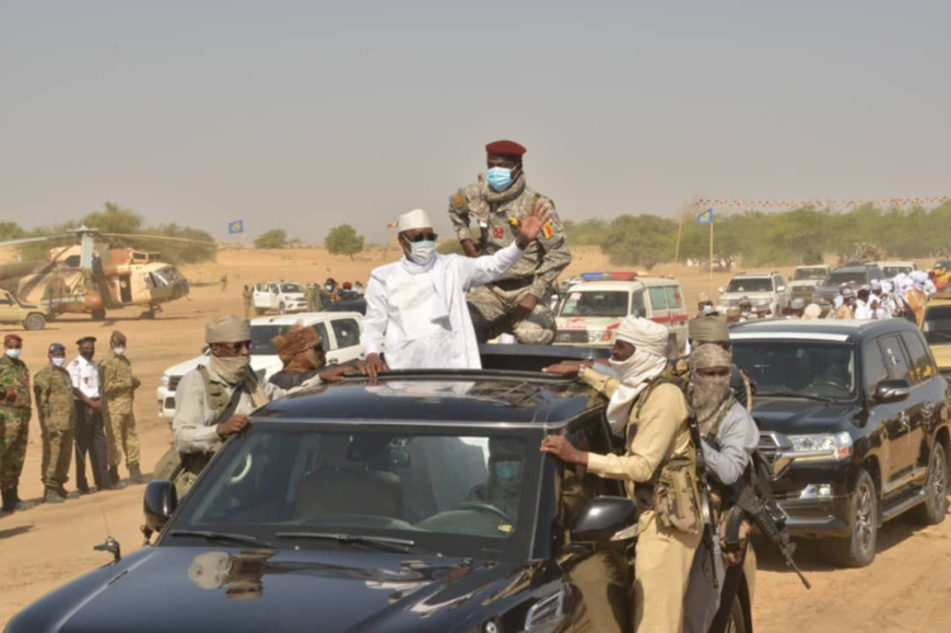Tchad : le chef de l'État est arrivé à Bol pour sa nouvelle tournée. © PR Tchad : le chef de l'État est arrivé à Bol pour sa nouvelle tournée. © PR