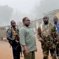 Centrafrique : l'armée renforce ses positions pour protéger la capitale Bangui. © Firmin Ngrebada/Fb Centrafrique : l'armée renforce ses positions pour protéger la capitale Bangui. © Firmin Ngrebada/Fb