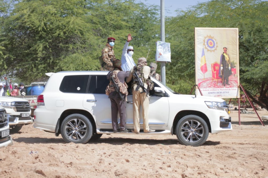 Tchad : des chameaux offerts au chef de l'État à Mao Tchad : des chameaux offerts au chef de l'État à Mao