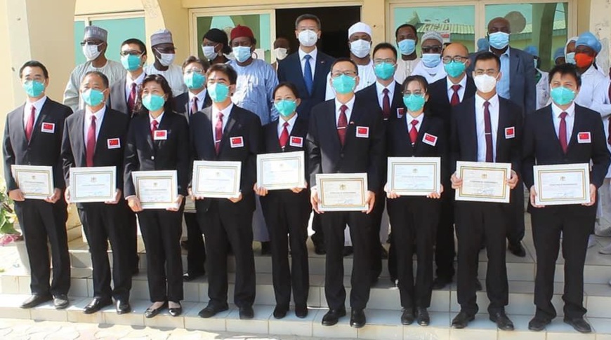 Santé : Le Tchad honore une équipe médicale chinoise Santé : Le Tchad honore une équipe médicale chinoise