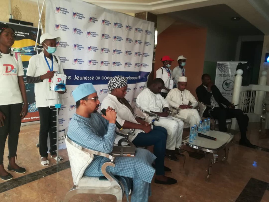 Tchad : "Il est temps pour la jeunesse de sortir de sa zone de confort" Tchad : "Il est temps pour la jeunesse de sortir de sa zone de confort"