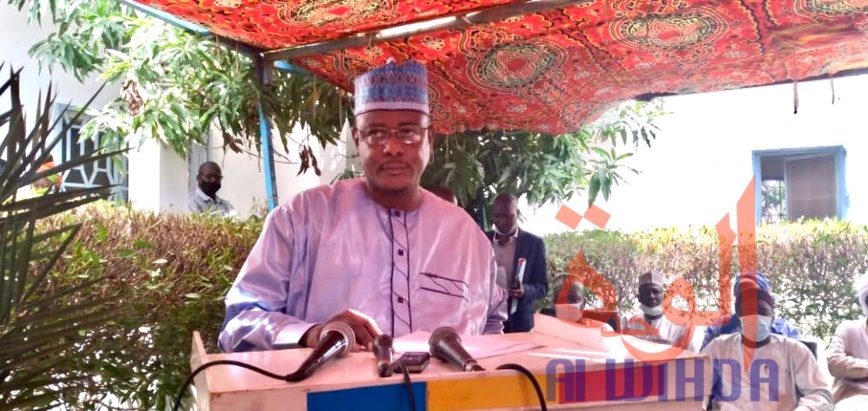 Le délégué général du gouvernement auprès de la commune de N'Djamena, Adoum Forteye Amadou. © Ben Kadabio/Alwihda Info Le délégué général du gouvernement auprès de la commune de N'Djamena, Adoum Forteye Amadou. © Ben Kadabio/Alwihda Info