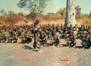 Centrafrique : Les premières sorties médiatiques des Forces Révolutionnaires Centrafrique : Les premières sorties médiatiques des Forces Révolutionnaires