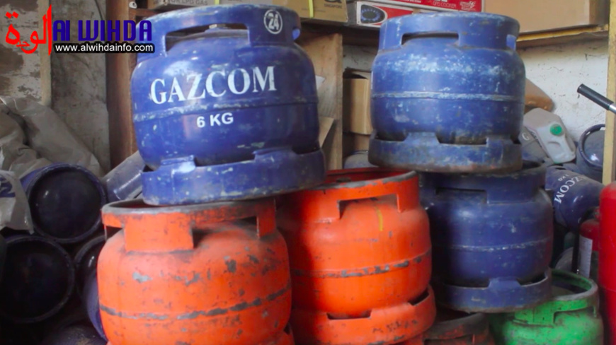 Confinement de N'Djamena : les distributeurs de gaz et produits pétroliers autorisés Confinement de N'Djamena : les distributeurs de gaz et produits pétroliers autorisés
