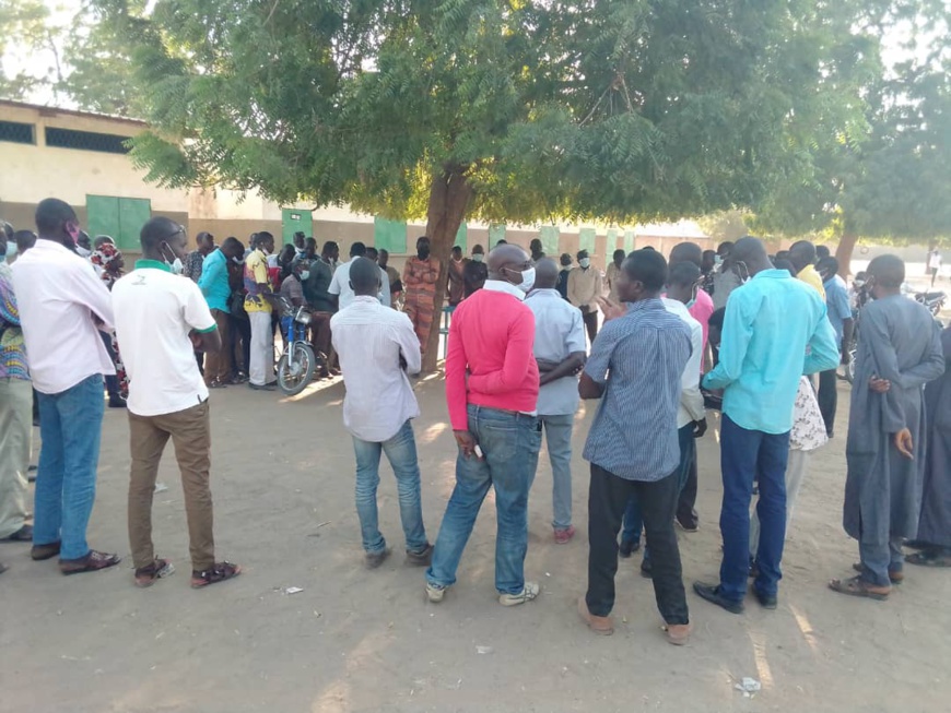 Tchad : intégration de 20.000 jeunes, les diplômés sans emploi sont en colère Tchad : intégration de 20.000 jeunes, les diplômés sans emploi sont en colère