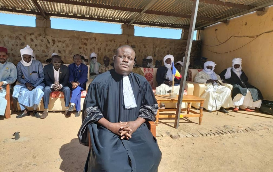 Tchad : un nouveau greffier installé au Tribunal de grande instance de Tiné. © Alwihda Info Tchad : un nouveau greffier installé au Tribunal de grande instance de Tiné. © Alwihda Info