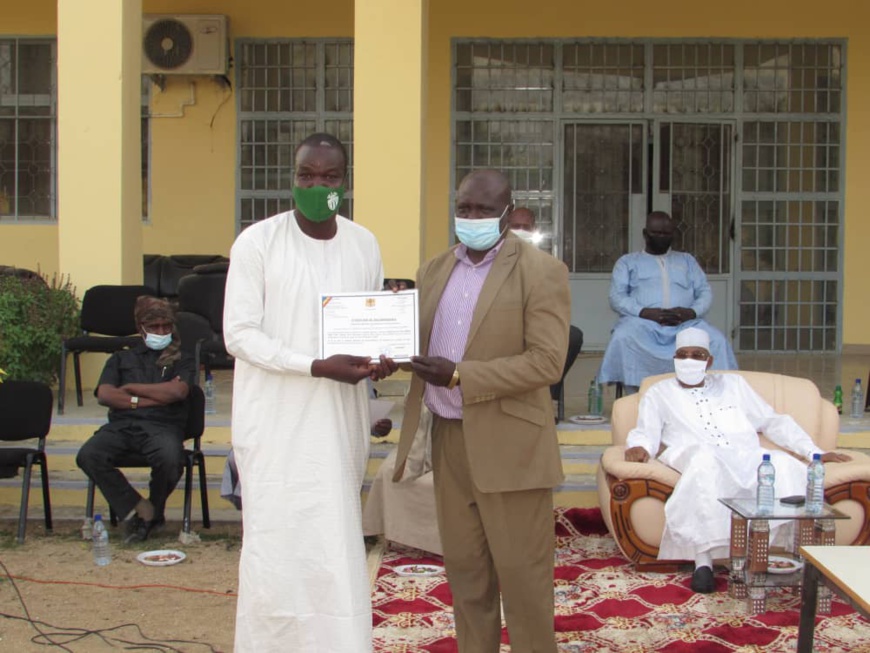 Tchad : cérémonie de réjouissance à Mongo pour les commissions d'accueil lors de la visite du président Tchad : cérémonie de réjouissance à Mongo pour les commissions d'accueil lors de la visite du président