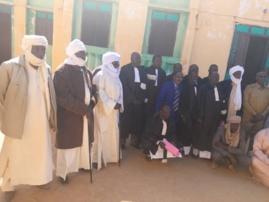 Tchad : 4 nouveaux magistrats installés à Tiné dans le Wadi Fira. © Alwihda Info Tchad : 4 nouveaux magistrats installés à Tiné dans le Wadi Fira. © Alwihda Info