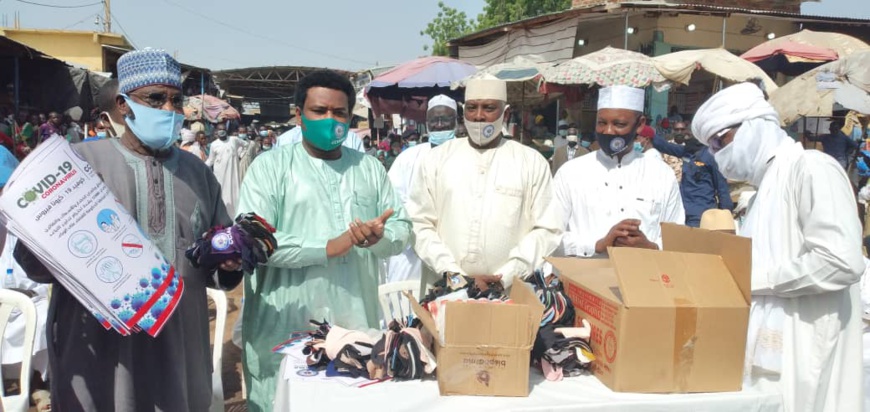 Tchad : la CCIAMA renforce la sensibilisation dans les marchés de N'Djamena. © Malick Mahamat/Alwihda Info Tchad : la CCIAMA renforce la sensibilisation dans les marchés de N'Djamena. © Malick Mahamat/Alwihda Info