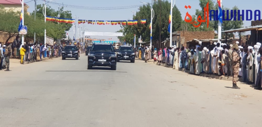 Tchad : le chef de l'État est arrivé à Abéché Tchad : le chef de l'État est arrivé à Abéché