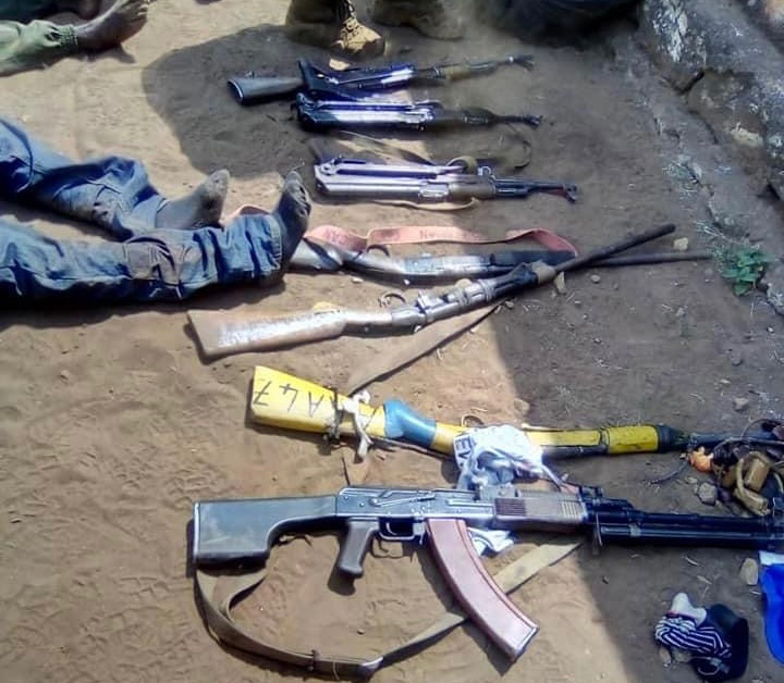 Centrafrique : 44 rebelles tués dans une contre-offensive de l'armée Centrafrique : 44 rebelles tués dans une contre-offensive de l'armée