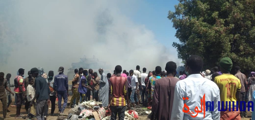 N'Djamena : incendie au quartier Dembé, d'importants dégâts signalés N'Djamena : incendie au quartier Dembé, d'importants dégâts signalés