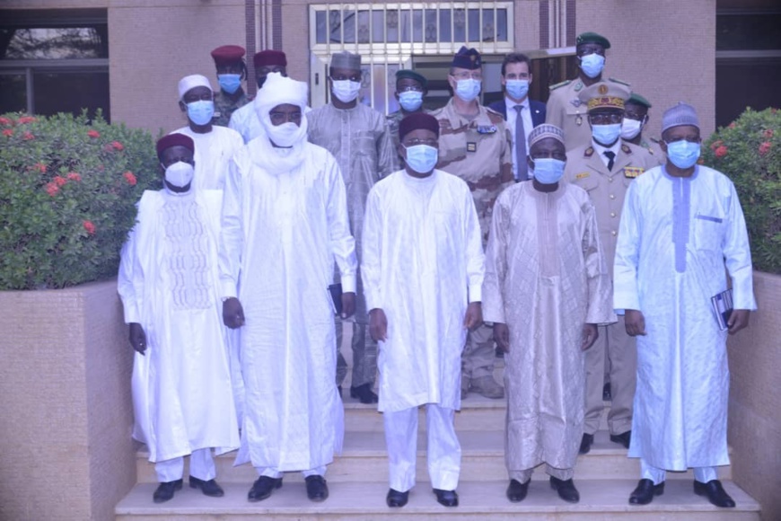 Le président du Niger a reçu le ministre tchadien des armées. © PR Niger