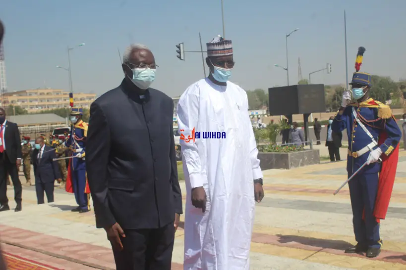 N'Djamena : les dirigeants du G5 Sahel rendent hommage aux martyrs