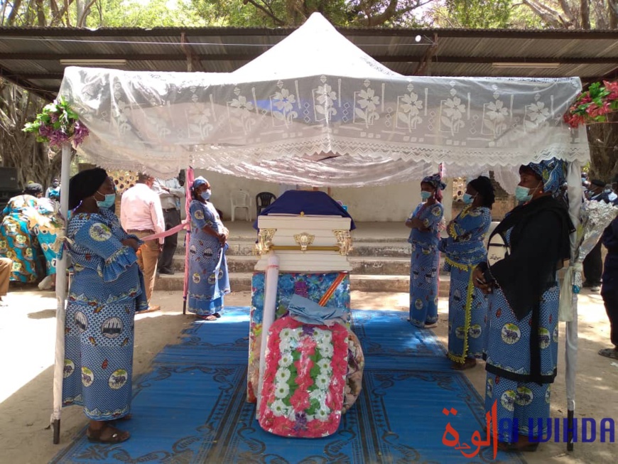 Tchad : la députée Monique Nekingam Mbayam inhumée à Goré Tchad : la députée Monique Nekingam Mbayam inhumée à Goré