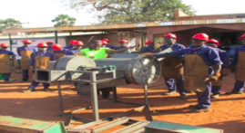 Tchad : des jeunes déscolarisés se forment à la fabrication d'équipements agricoles au Moyen-Chari