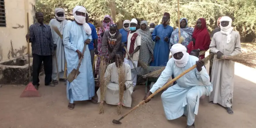 Tchad : Le Club des auditeurs fidèles organise une journée de salubrité à Mongo