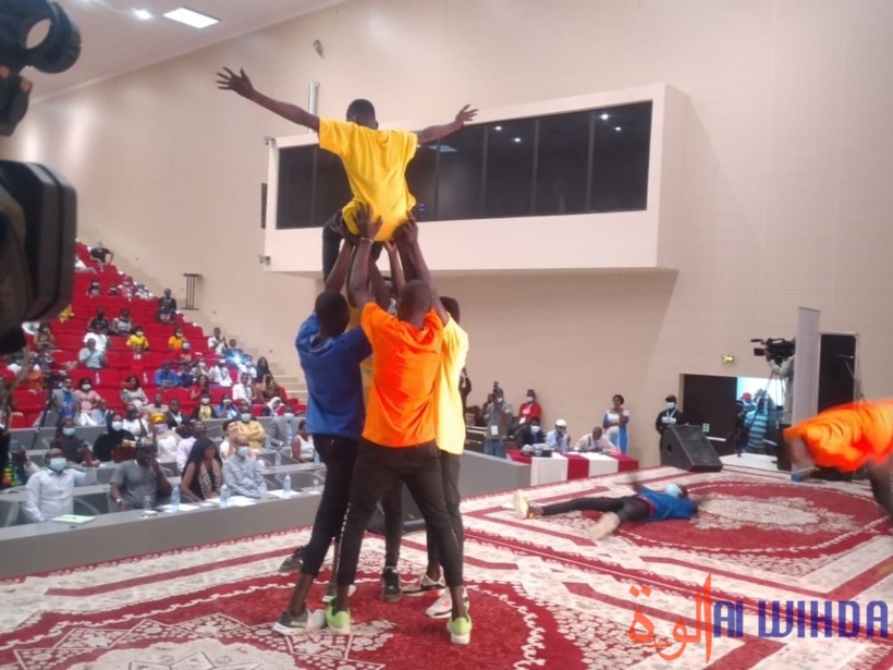 N'Djamena : "Talents 235" lance la compétition culturelle inter-quartiers N'Djamena : "Talents 235" lance la compétition culturelle inter-quartiers