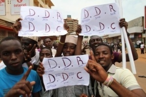 Des partisans du nouveau pouvoir à Bangui. Crédits photos : Diaspora média Des partisans du nouveau pouvoir à Bangui. Crédits photos : Diaspora média