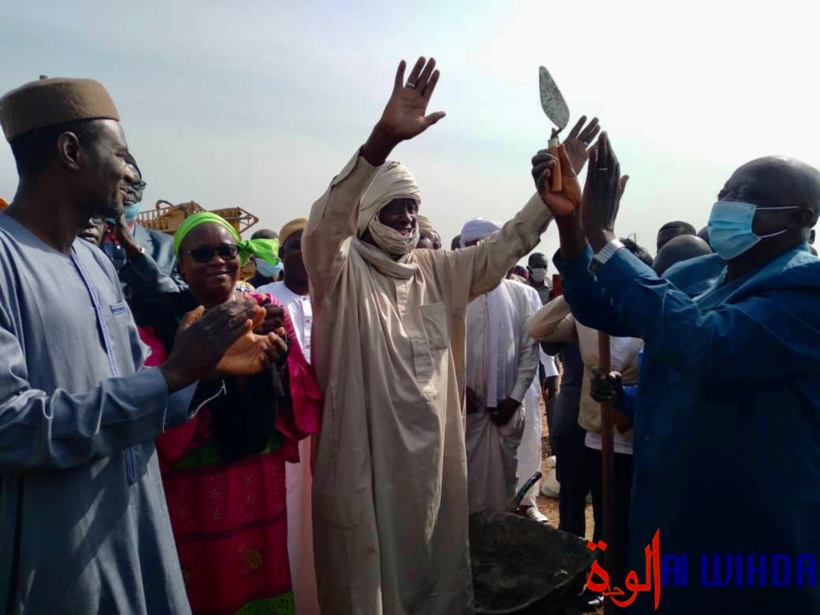Tchad : la construction d'un château d'eau lancée à l'Université de Moundou Tchad : la construction d'un château d'eau lancée à l'Université de Moundou