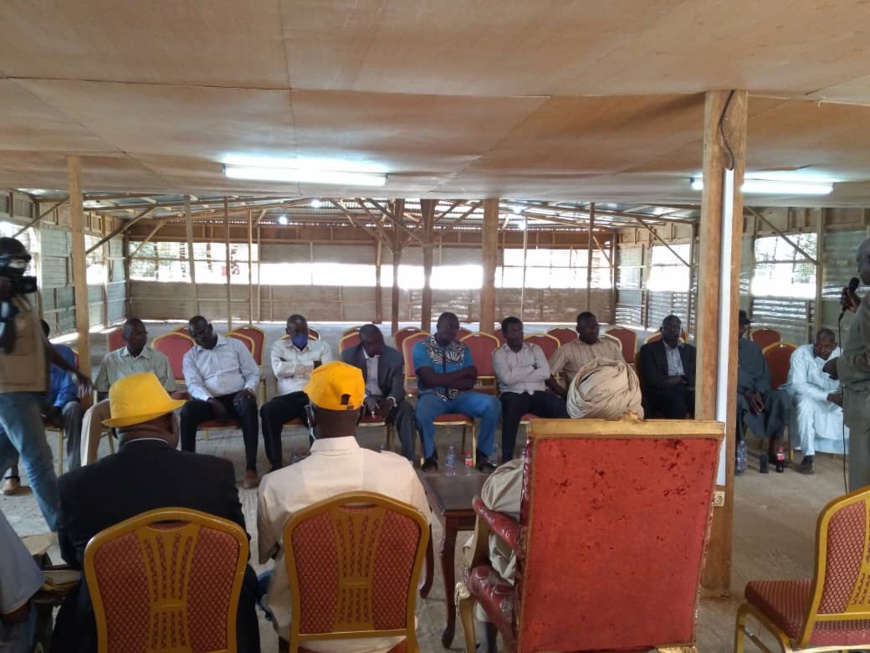 Tchad : Le conseiller spécial du chef de l’Etat rencontre des conseillers municipaux de Moundou Tchad : Le conseiller spécial du chef de l’Etat rencontre des conseillers municipaux de Moundou