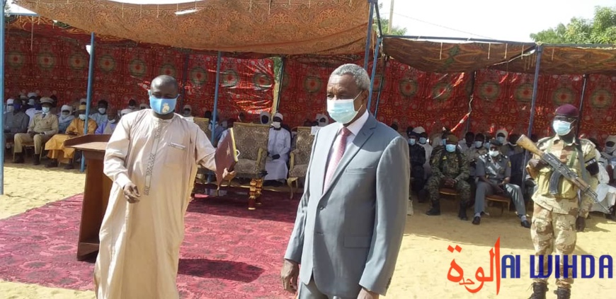 Tchad : le nouveau gouverneur du Batha, Ahmat Mahamat Karambal, en poste Tchad : le nouveau gouverneur du Batha, Ahmat Mahamat Karambal, en poste
