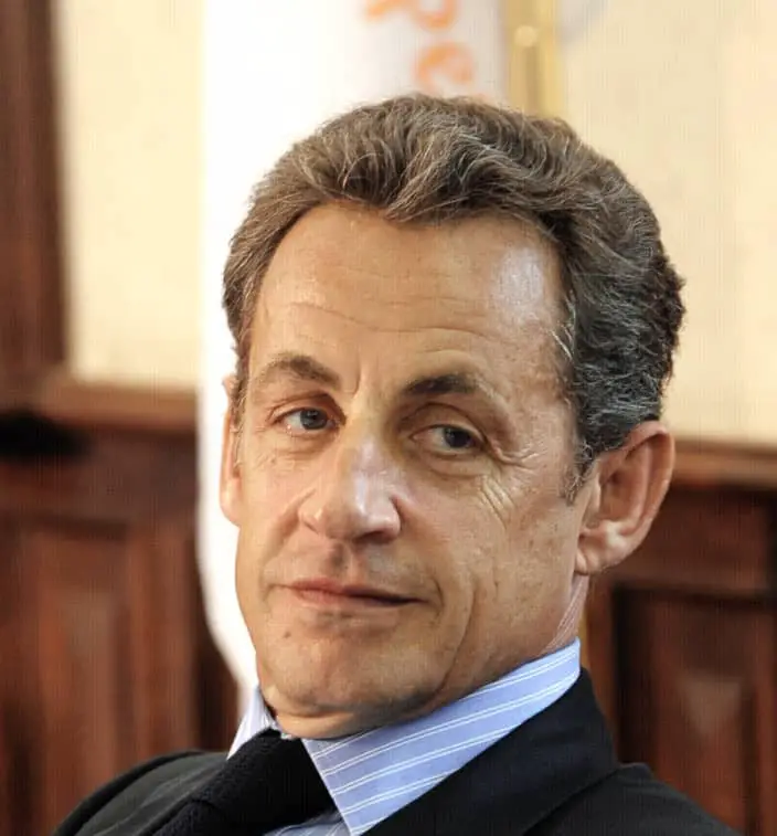 L'ancien président Nicolas Sarkozy condamné à de la prison ferme