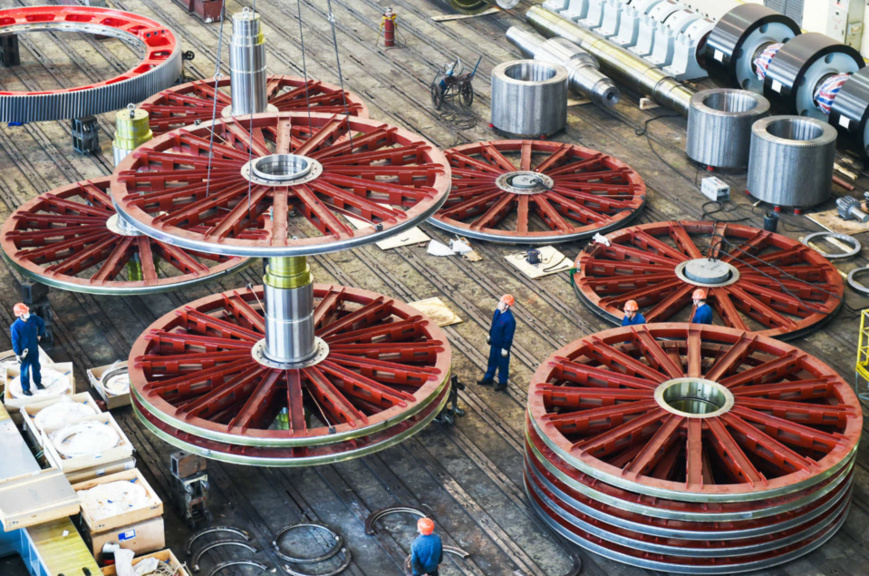 Five-meter head sheaves for mine hoist are being assembled at a workshop of CITIC Heavy Industries Co., Ltd. in Luoyang, central China’s Henan Province, Jan. 27, 2021. (Photo by Huang Zhengwei/People’s Daily Online)