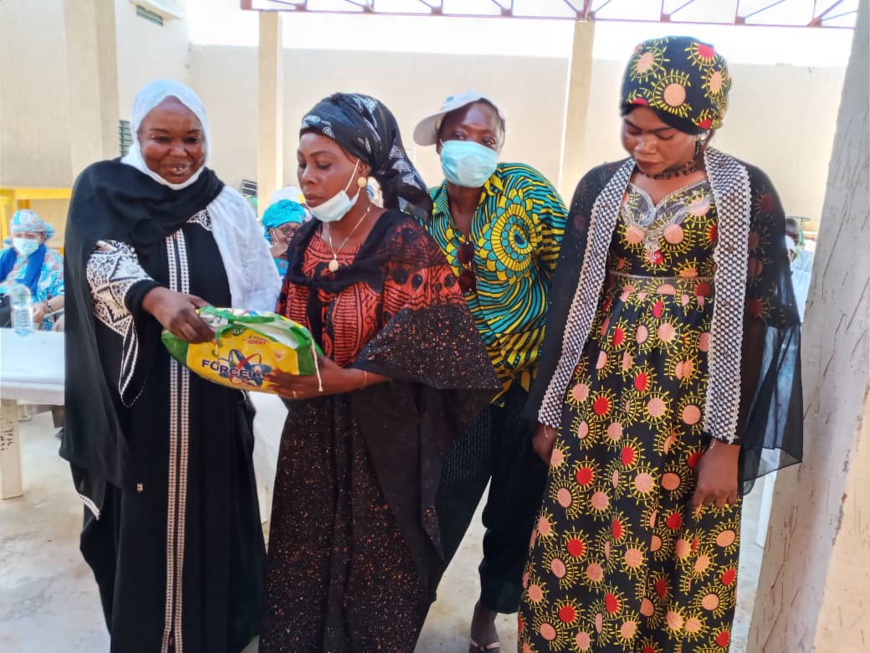 Tchad : l'APCD célèbre la journée de la femme avec les détenues de Klessoum Tchad : l'APCD célèbre la journée de la femme avec les détenues de Klessoum