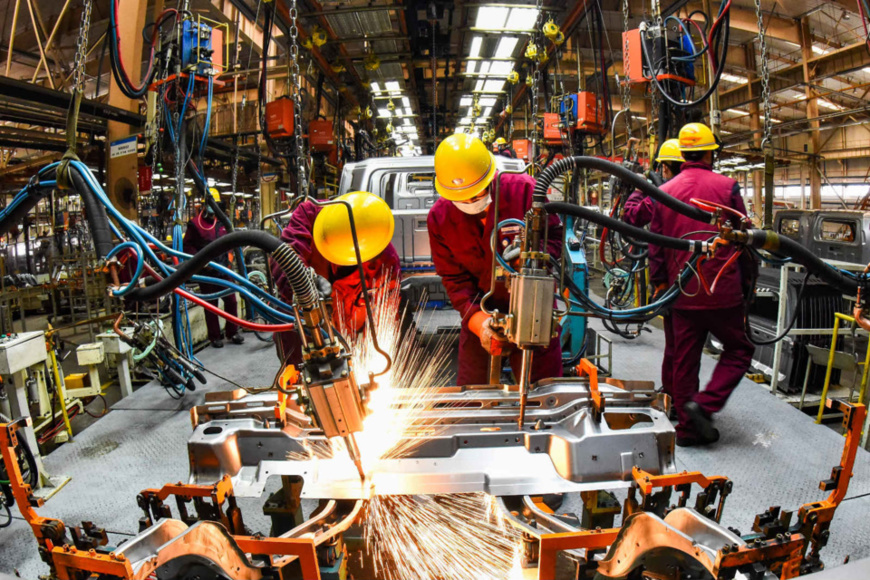 Employees work in a welding workshop of an automaker in Qingzhou, east China's Shandong Province, Feb. 28, 2021. (Photo by Wang Jilin/People's Daily Online) Employees work in a welding workshop of an automaker in Qingzhou, east China's Shandong Province, Feb. 28, 2021. (Photo by Wang Jilin/People's Daily Online)