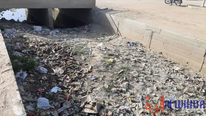 Tchad : Les caniveaux transformés en dépotoirs d’ordures à N'Djamena