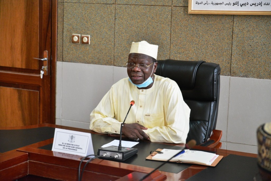 وزير الدولة كالزيبي يستقبل ممثلى النقابات العمالية في تشاد © PR وزير الدولة كالزيبي يستقبل ممثلى النقابات العمالية في تشاد © PR