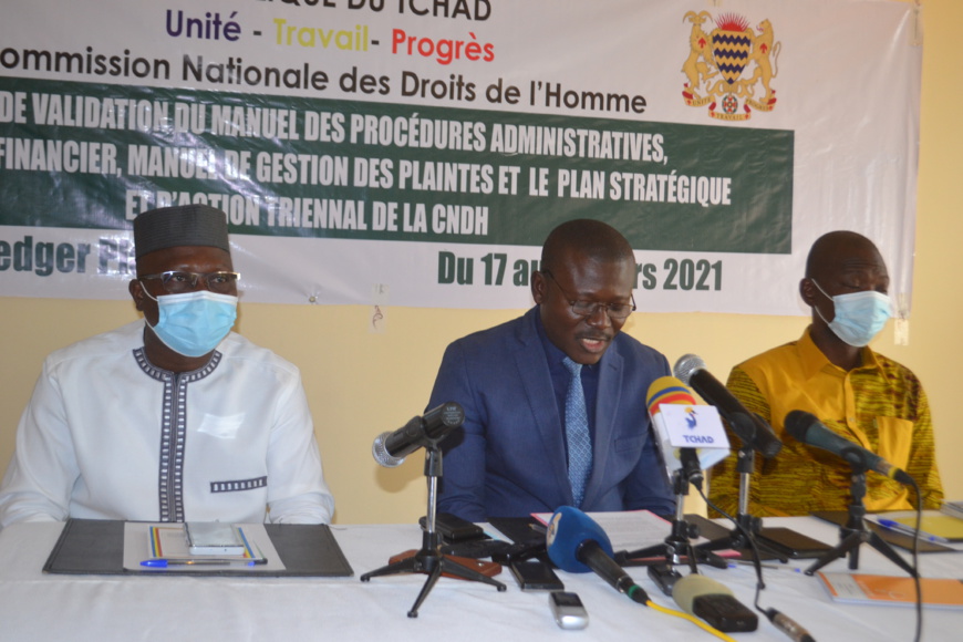 Tchad : la CNDH évalue ses textes de base Tchad : la CNDH évalue ses textes de base