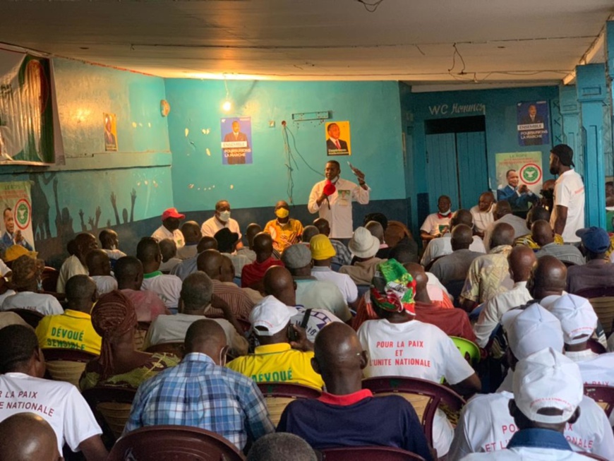Congo-campagne électorale à Tié Tié II : Femmes et sages promettent un vote massif de Denis Sassou-N'Guesso Congo-campagne électorale à Tié Tié II : Femmes et sages promettent un vote massif de Denis Sassou-N'Guesso