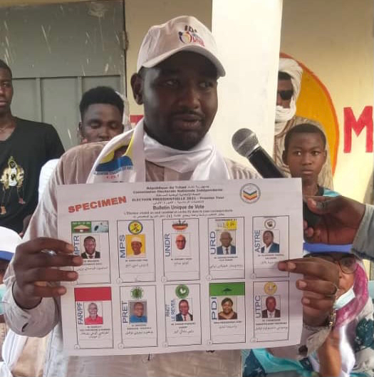 Tchad : le bureau de soutien au MPS "Jeunesse Unie" fait une démonstration de force à Djarmaya Tchad : le bureau de soutien au MPS "Jeunesse Unie" fait une démonstration de force à Djarmaya