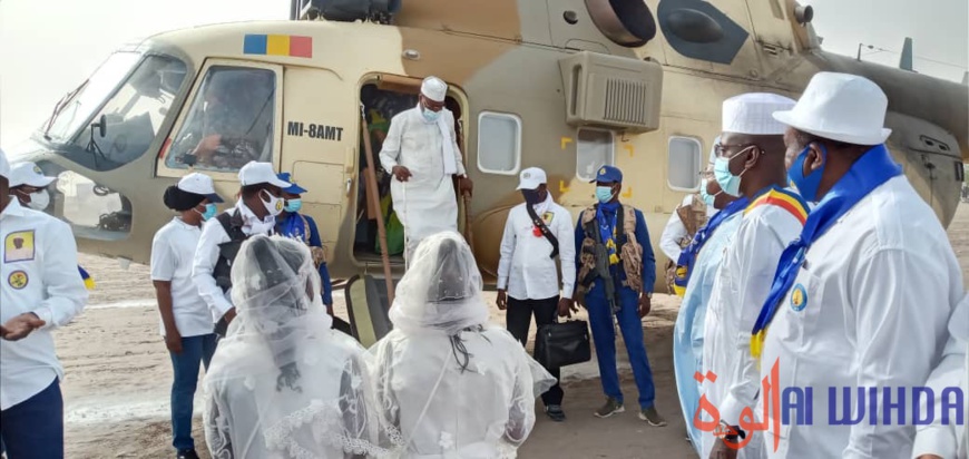 Tchad : arrivée du candidat Idriss Deby à Massakory Tchad : arrivée du candidat Idriss Deby à Massakory