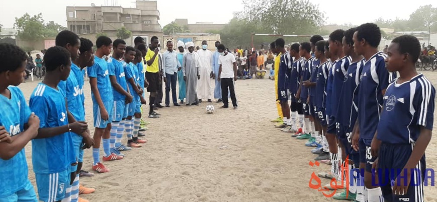 Tchad : l'école de football "Panthère Edibou" a organisé sa compétition à N'Djamena Tchad : l'école de football "Panthère Edibou" a organisé sa compétition à N'Djamena