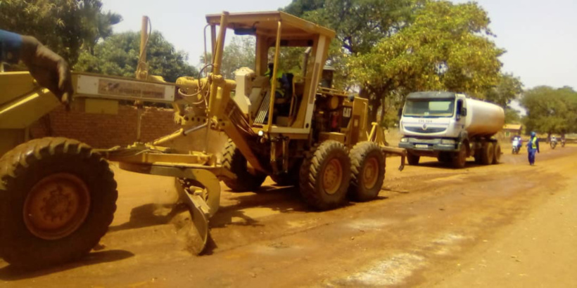 Tchad : les travaux de bitumage de la route Kelo-Pala ont repris Tchad : les travaux de bitumage de la route Kelo-Pala ont repris