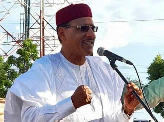 Niger : Mohamed Bazoum investi président de la République Niger : Mohamed Bazoum investi président de la République
