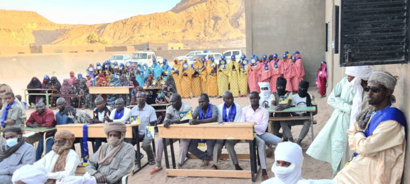 Tchad : Djiddi Allahi appelle la population d'Aouzou à retirer la carte d'électeur Tchad : Djiddi Allahi appelle la population d'Aouzou à retirer la carte d'électeur