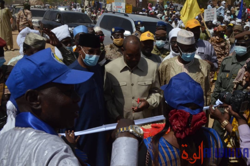 Tchad : pose de la pierre de construction d'un château d'eau à Bitkine