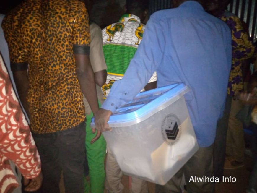 Tchad : des urnes confisquées dans la Tandjilé Est par des présidents de bureau Tchad : des urnes confisquées dans la Tandjilé Est par des présidents de bureau